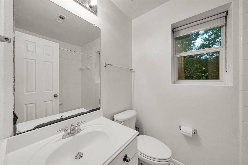 full bathroom