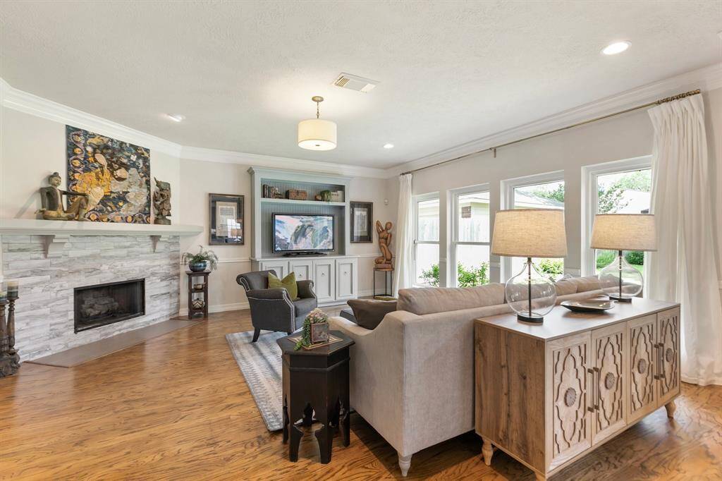 Family room with fire place and built in shelves