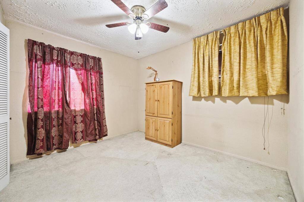 Secondary Bedroom - 2