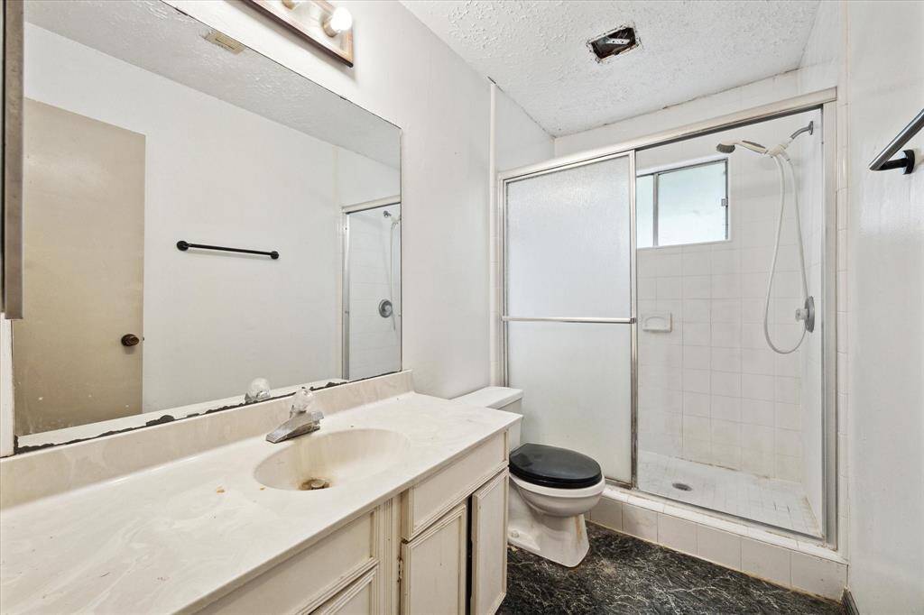 Secondary Bathroom