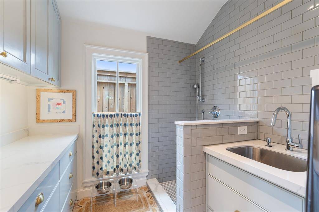 Dog Wash and Sink in Laundry Room