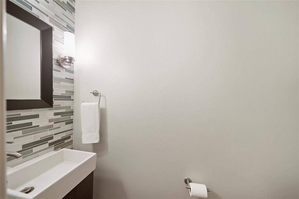 The half bath for guests.
