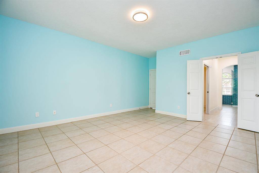 Primary room