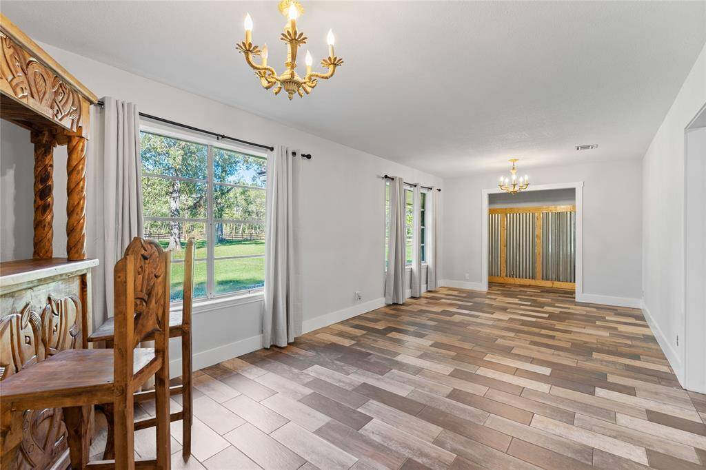 Host the whole crew in this oversized formal dining room — perfect for holiday feasts or weekend brunch.