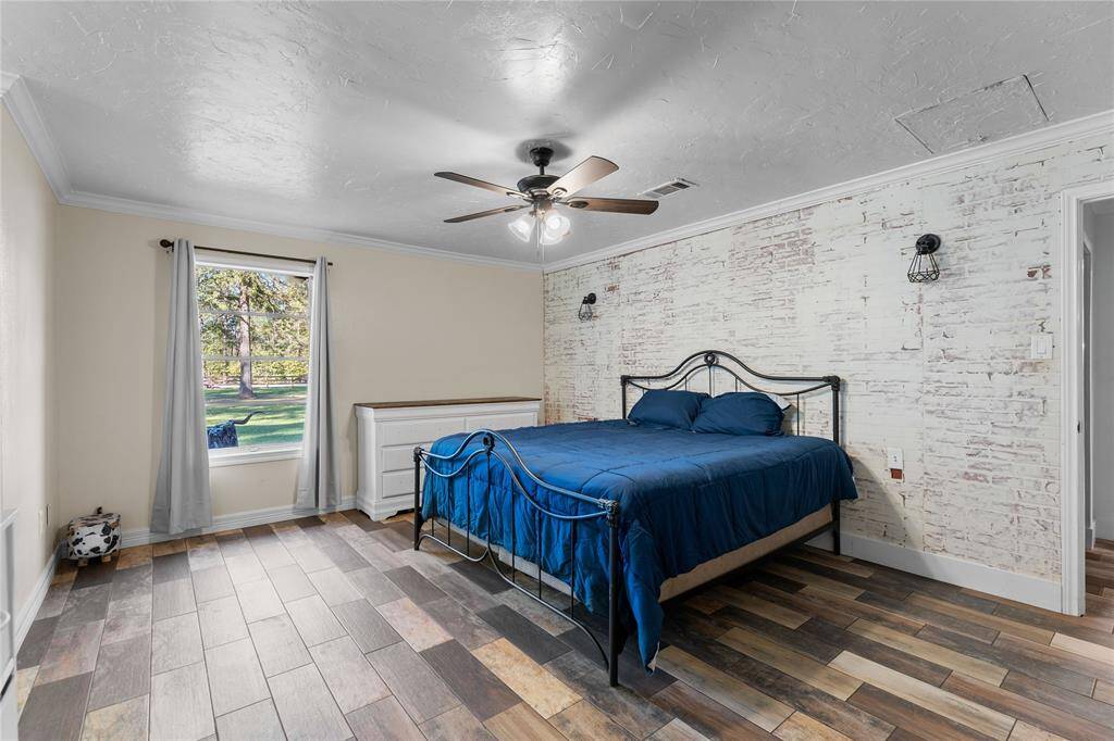 Updated and clean with a tub/shower combo and modern finishes to match the rest of the home.