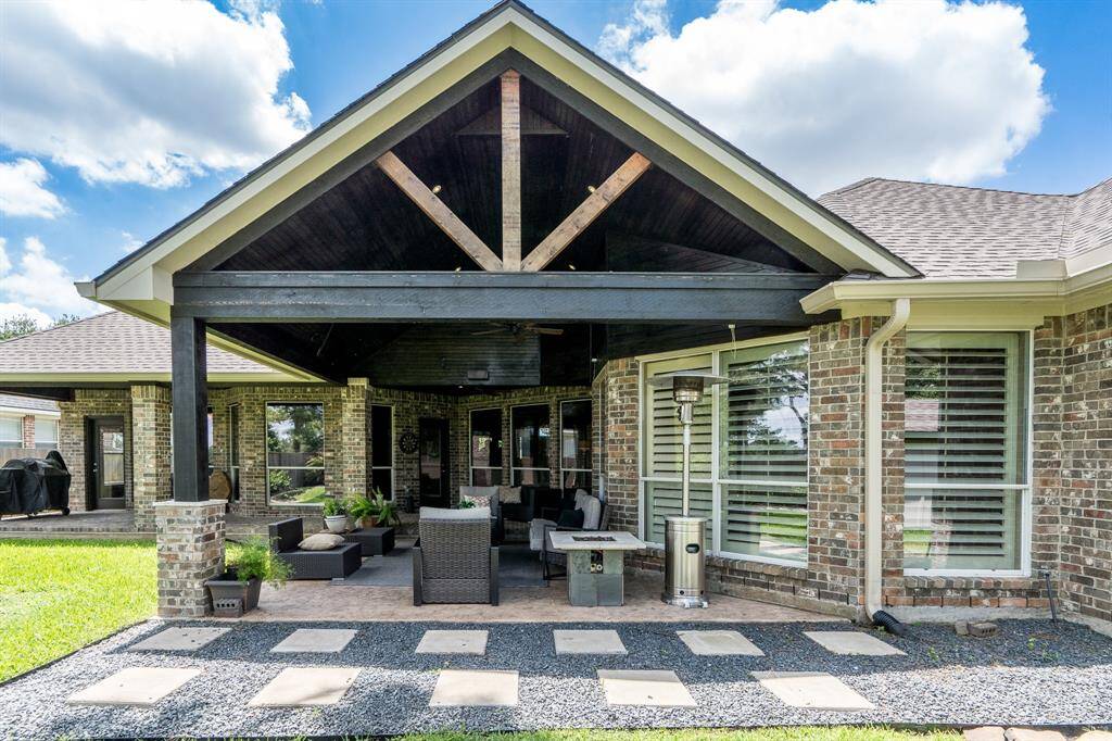 This patio is amazing. Enjoy watching the games outside this year.