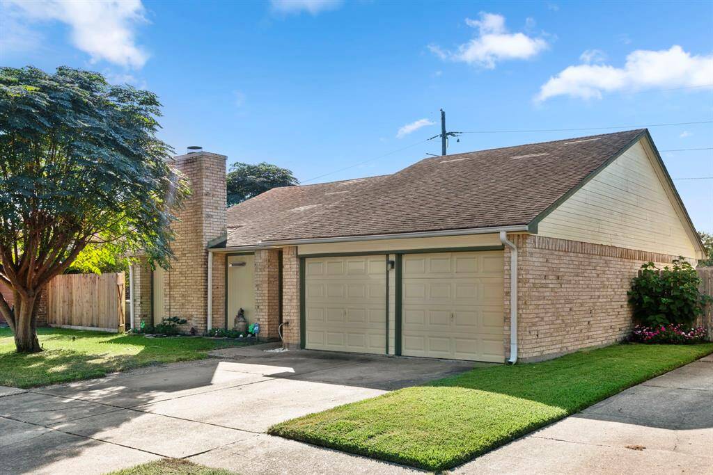 Charming 3-bedroom, 2-bathroom home featuring a two-car garage. This well-maintained property boasts stunning landscaping that enhances its curb appeal.