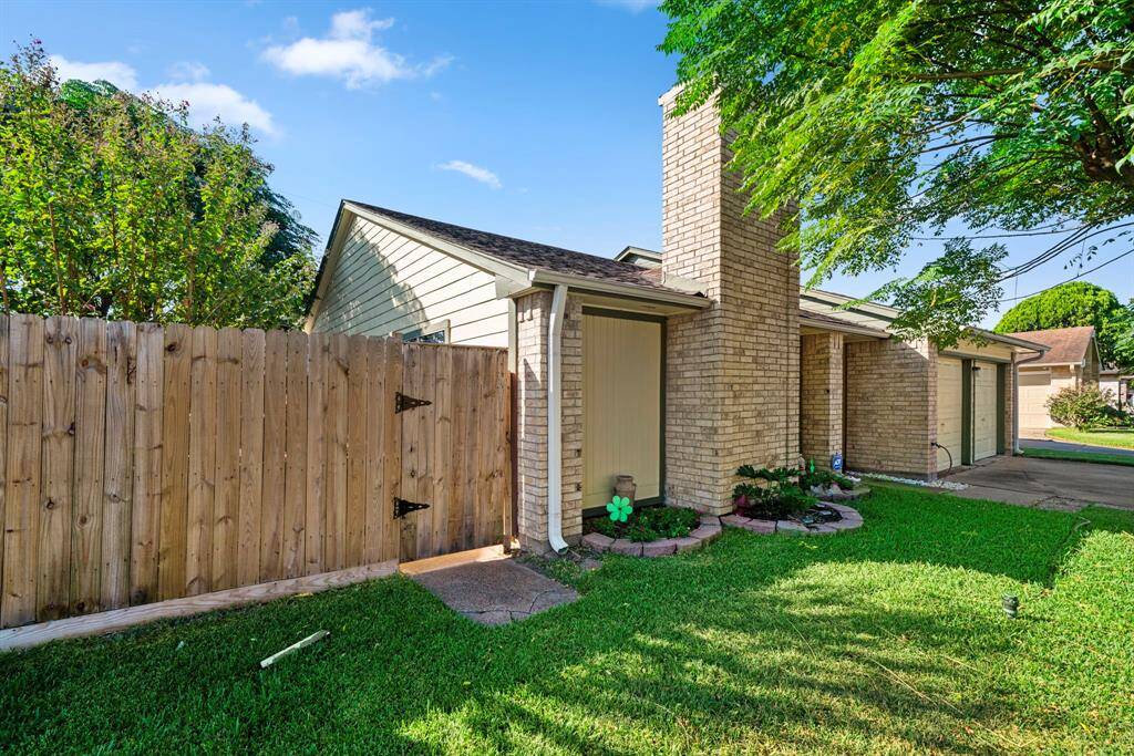 Charming 3-bedroom, 2-bathroom home featuring a two-car garage. This well-maintained property boasts stunning landscaping that enhances its curb appeal.