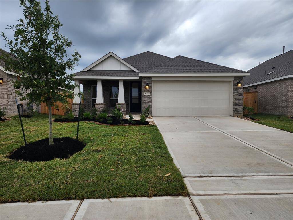 *Not actual home, pictures representative of same floorplan*