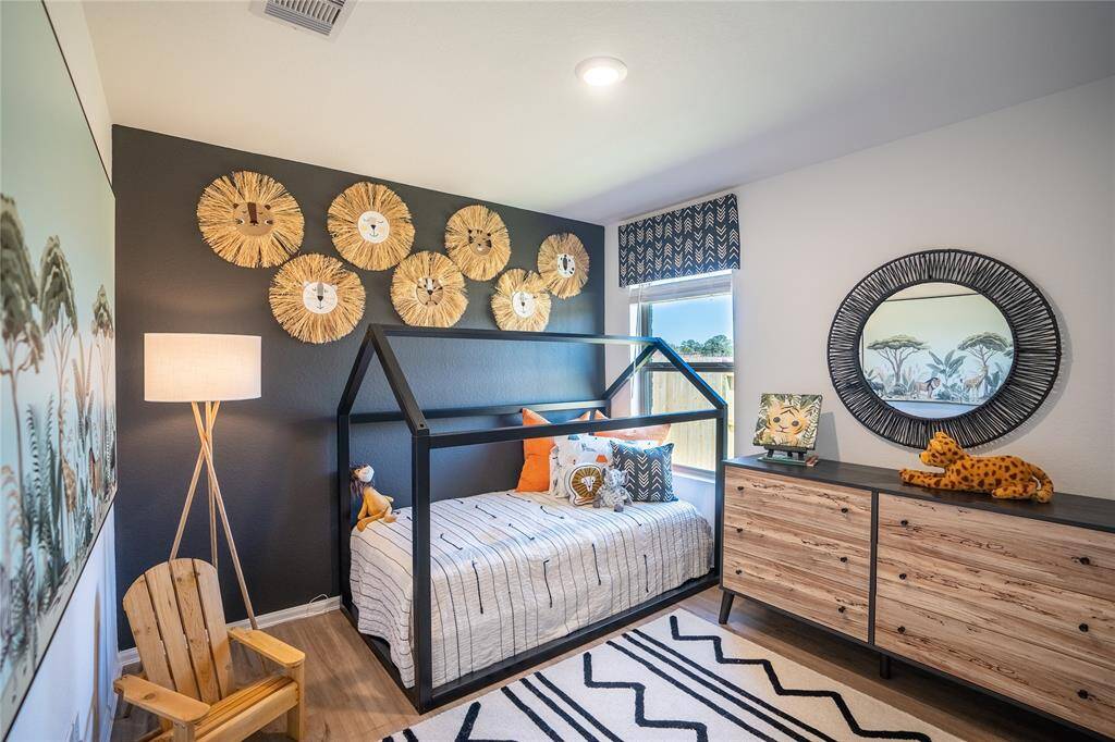 *Not actual home, pictures representative of same floor plan*