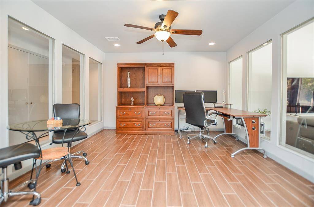Would this central bonus room be your office, home gym, playroom, gaming station, library or perhaps artist studio?