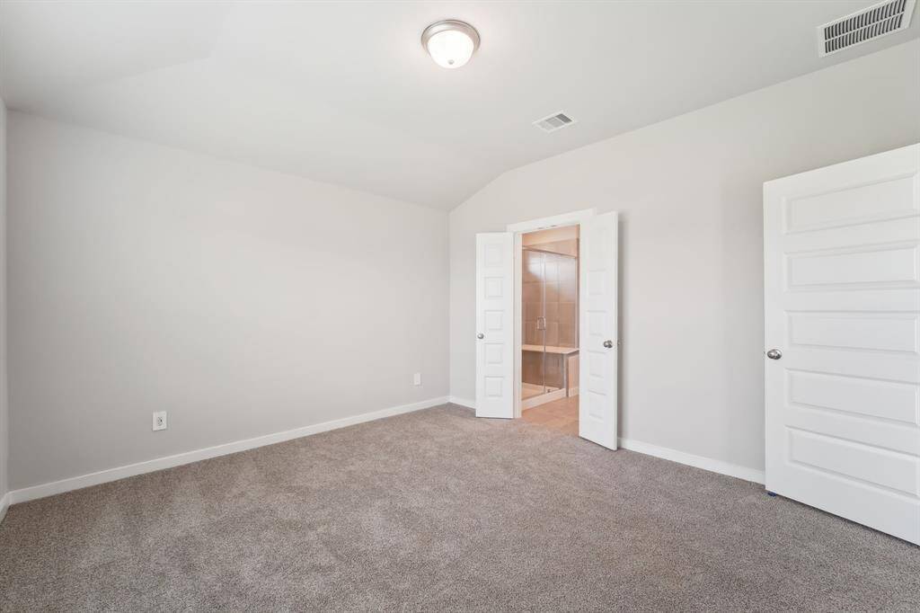 Photo is not of the actual home but is an inspirational photo of builder’s model home and may depict options, furnishings, and/or decorator features that are not included.