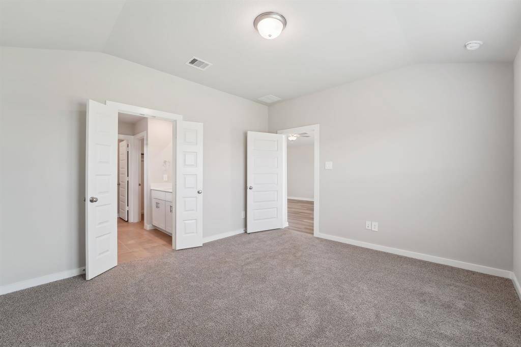 Photo is not of the actual home but is an inspirational photo of builder’s model home and may depict options, furnishings, and/or decorator features that are not included.