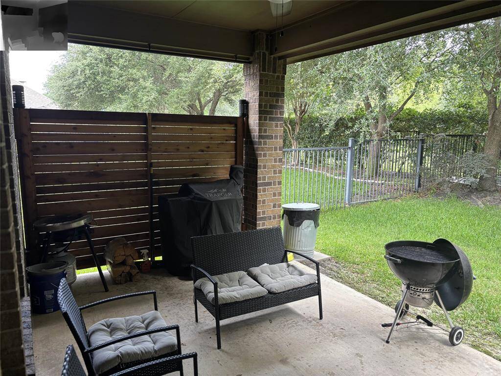 Pocket Park located walking distance down the street from home!