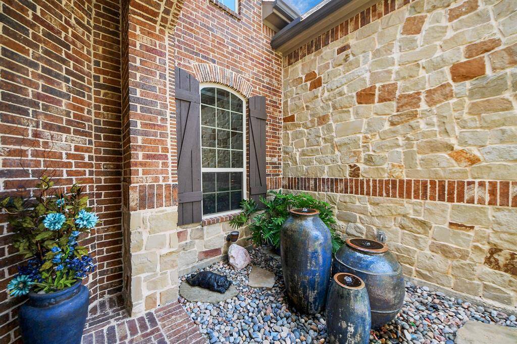 Enjoy the resort-style backyard with covered patio, sparkling pool/spa & firepit—all with serene privacy. Impeccably maintained.Convenient to TX 249, Grand Parkway, & Beltway 8. Great shopping and entertainment close by in Vintage, Tomball, The Woodlands, and Willowbrook. Tomball ISD!