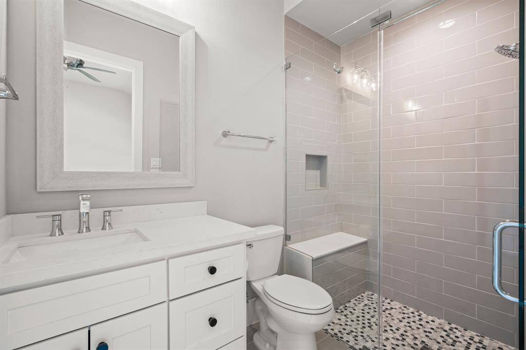 Guest Suite Bath