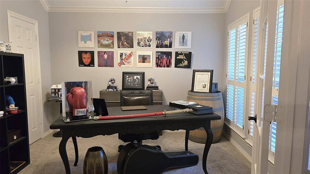 Office/ Bedroom with a Closet