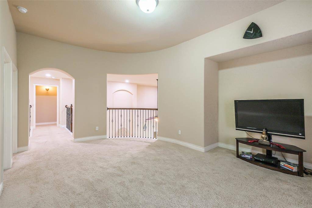 large game room on 2nd floor