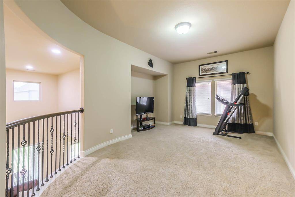 Gameroom upstairs