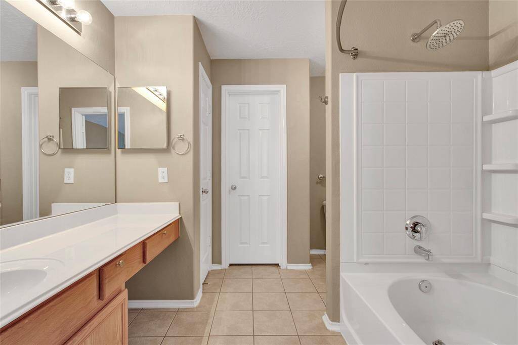 Primary bath
