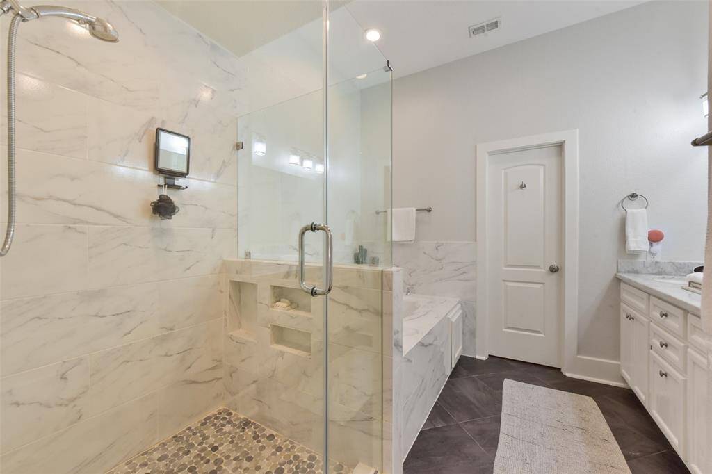 walk-shower