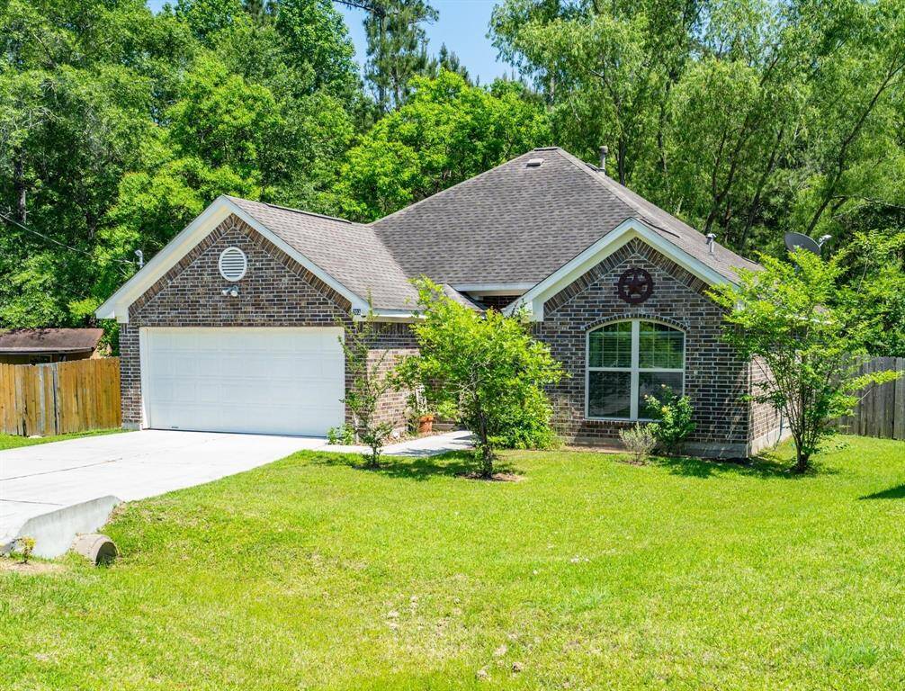 Charming all brick home with a two-car garage, nestled in a lush green setting. Situated on a cul-de-sac spanning over 12k sf. The house features a well-maintained lawn and mature trees, offering privacy and a serene atmosphere. Ideal for comfortable living.