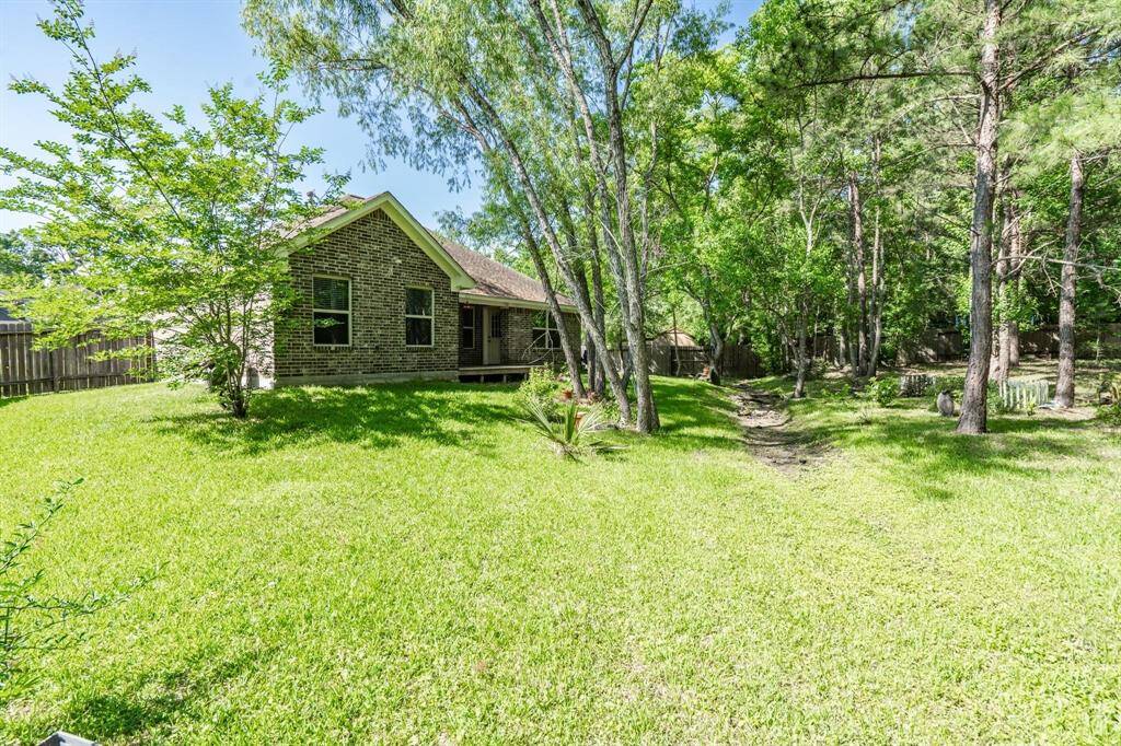 Charming all brick home nestled in a lush, green yard with mature trees, offering a serene and private setting. Situated on a cul-de-sac spanning over 12k sf. Ideal for nature lovers seeking tranquility.
