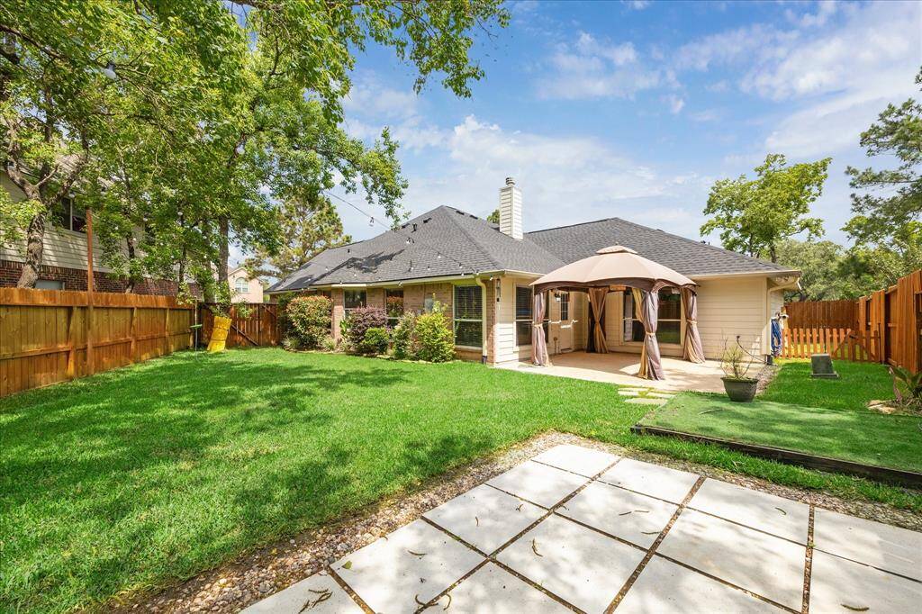 Lots of outdoor entretaiment on this property.