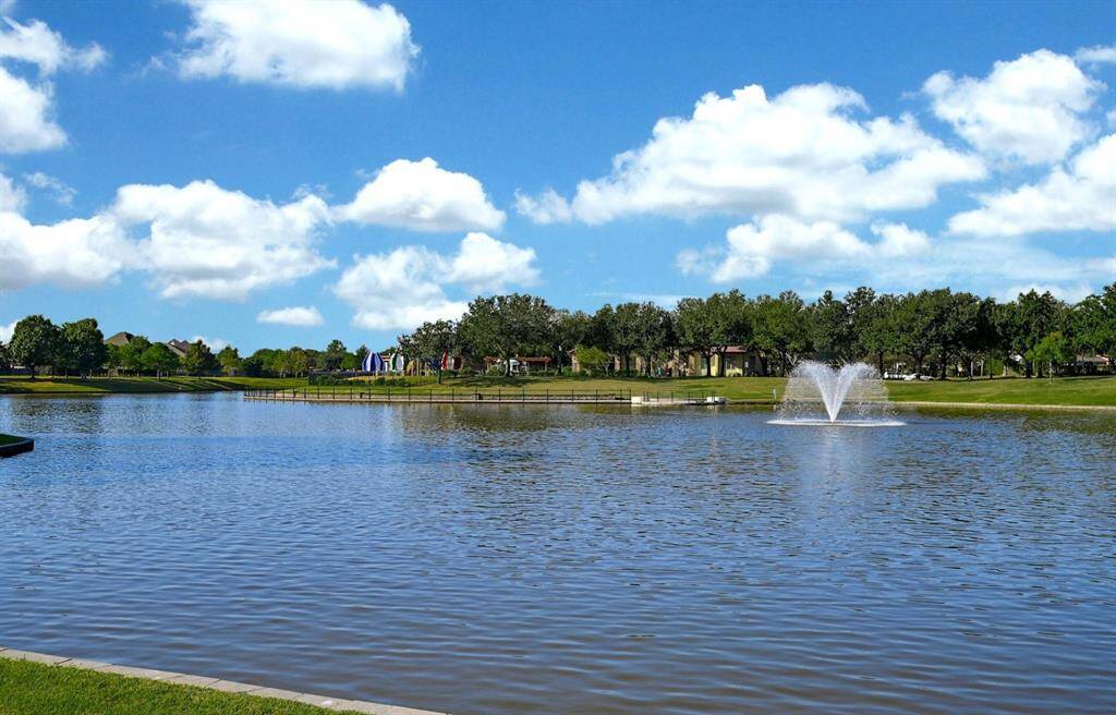 Serene lakes and walking trails are thoughtfully intergrated throughout the neighborhood, providing beautiful views