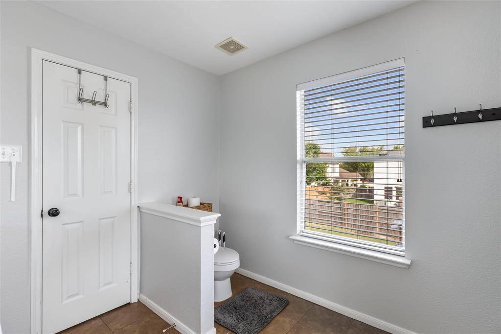 Owner's bath