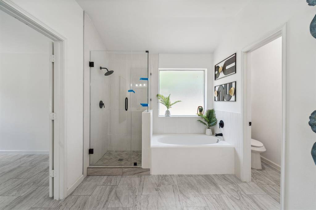 newly remodeled bathrooms that offers a spa like experience