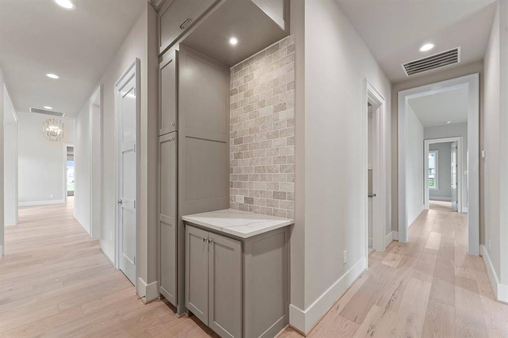 Not actual representation of home. Please verify features with sales rep.