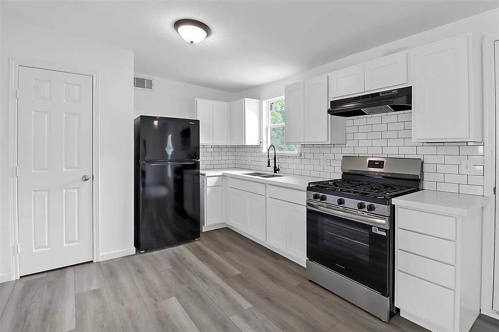 new appliances, new kitchen cabinets
