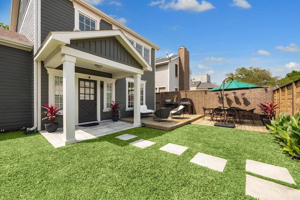 Welcome this Nantucket-style home on Nantucket!
