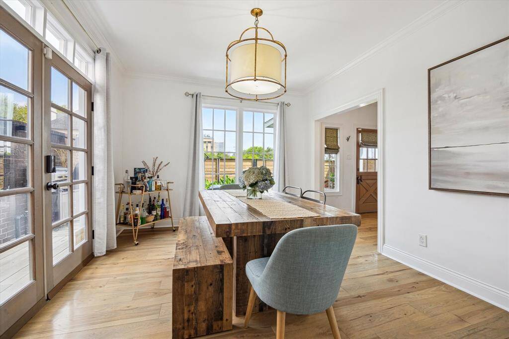 Another view of the dining room from the kitchen