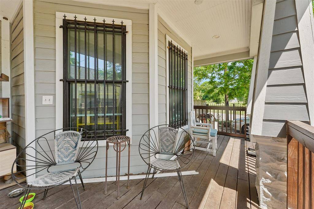 Kick back and enjoy your perfect porch escape!