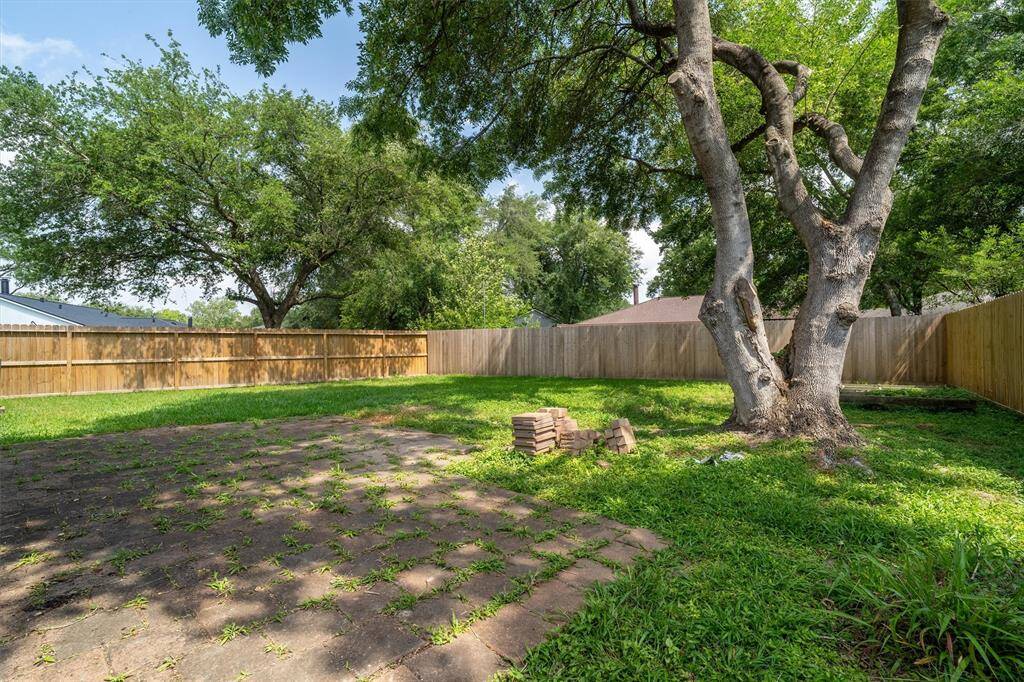 Large back yard!