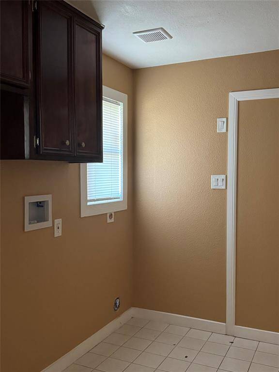 Landry room