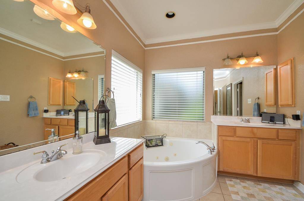 Master bath with double sinks