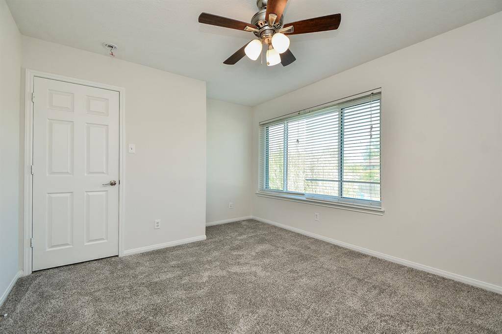 Floor 2 - Bedroom 1