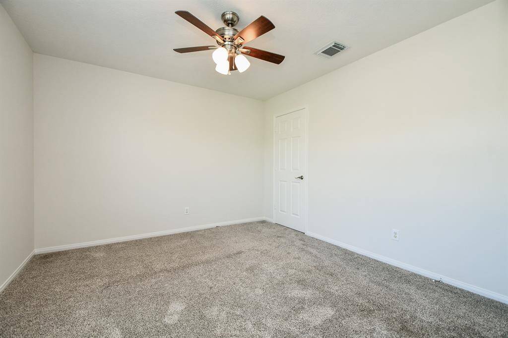 Floor 2 - Bedroom 1