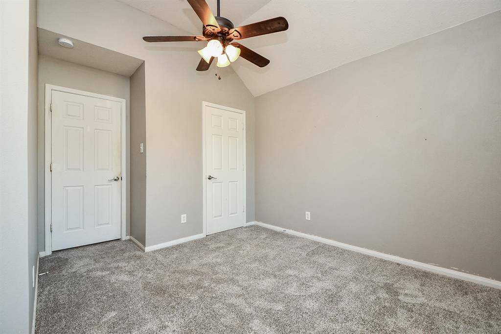 Floor 2 - Bedroom 2