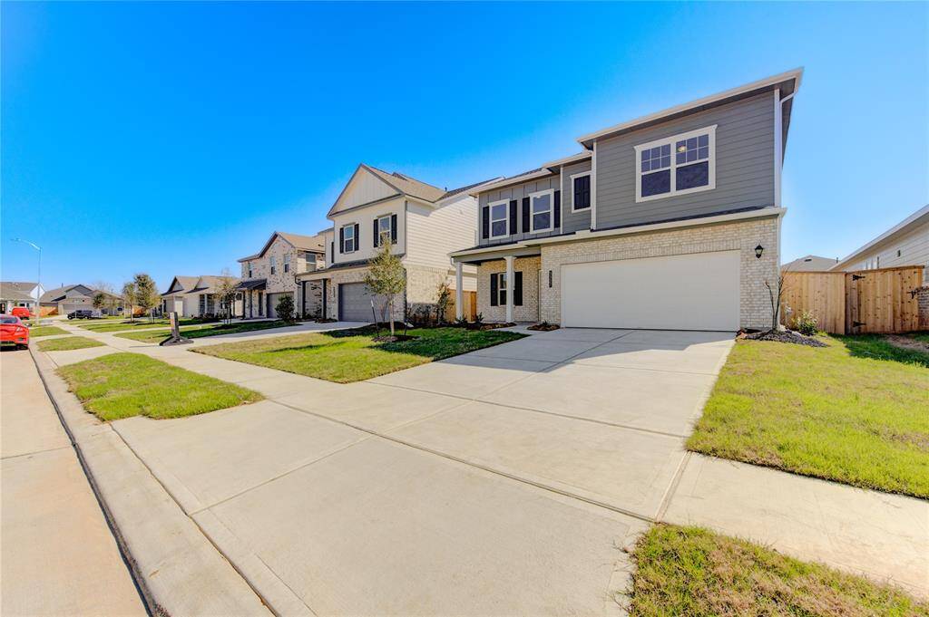 3327 Brushy Marsh Dr
