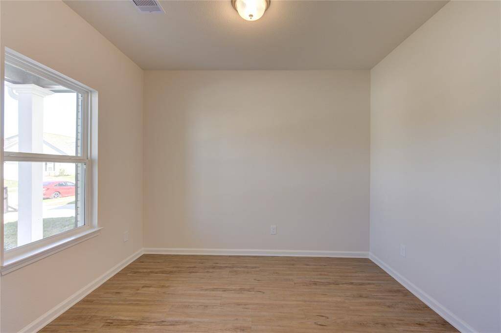 Home office at the entry