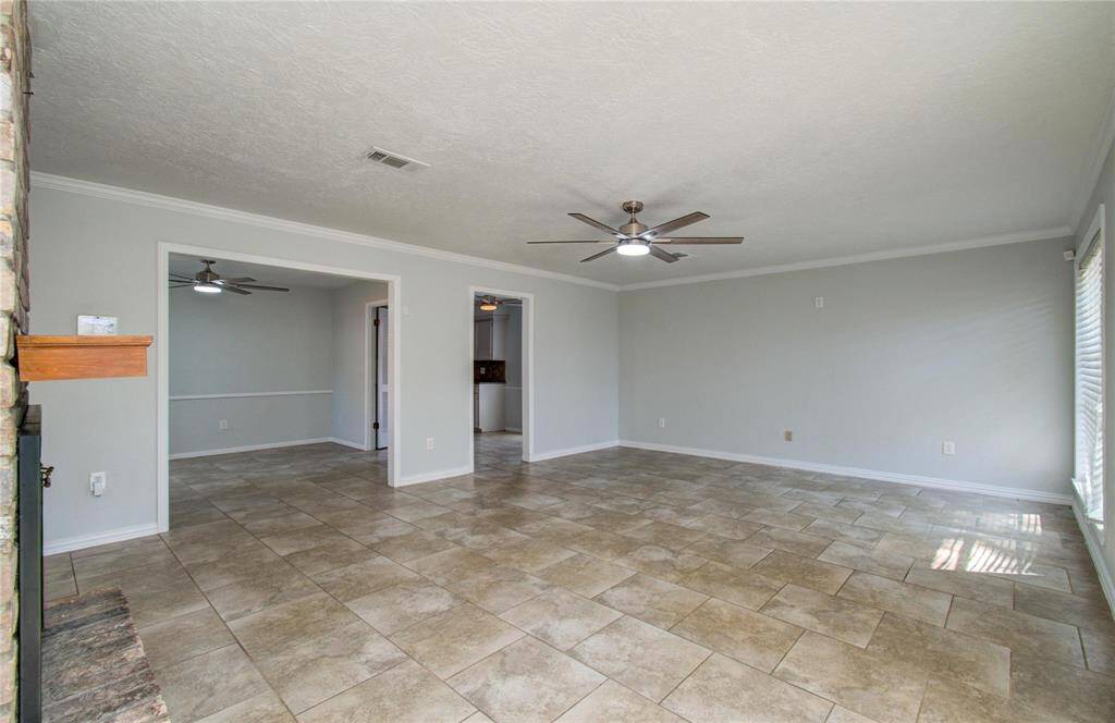 Living Room 4