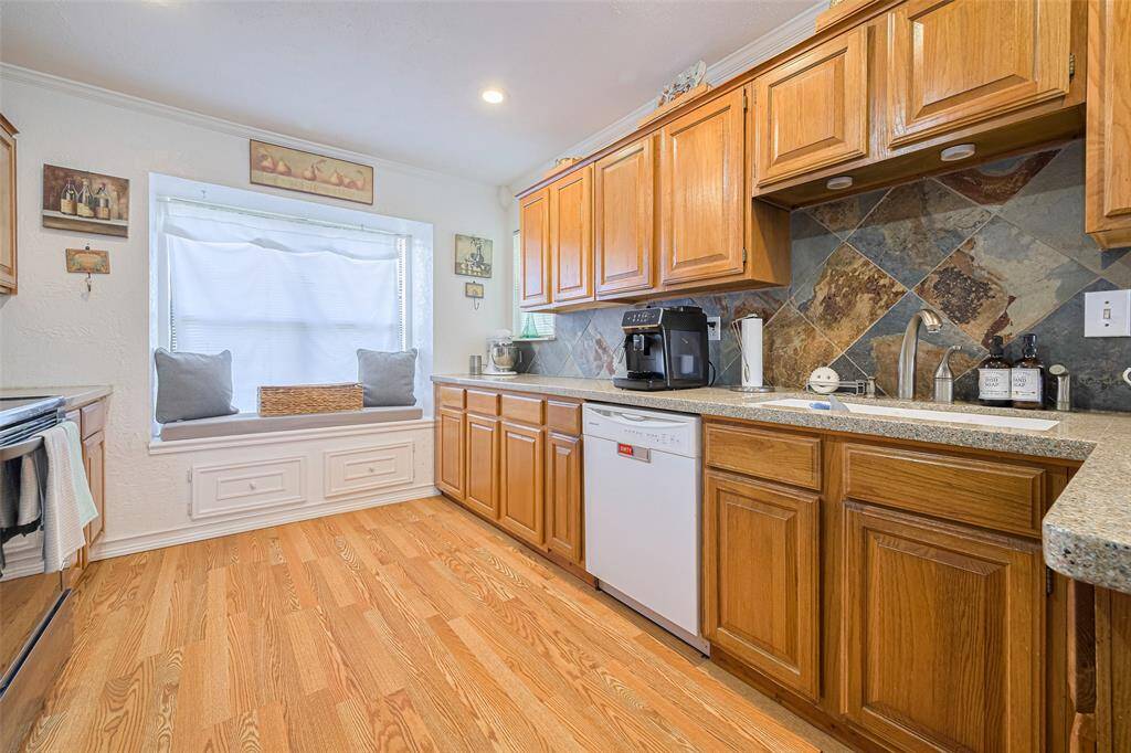 Kitchen area has a window seat