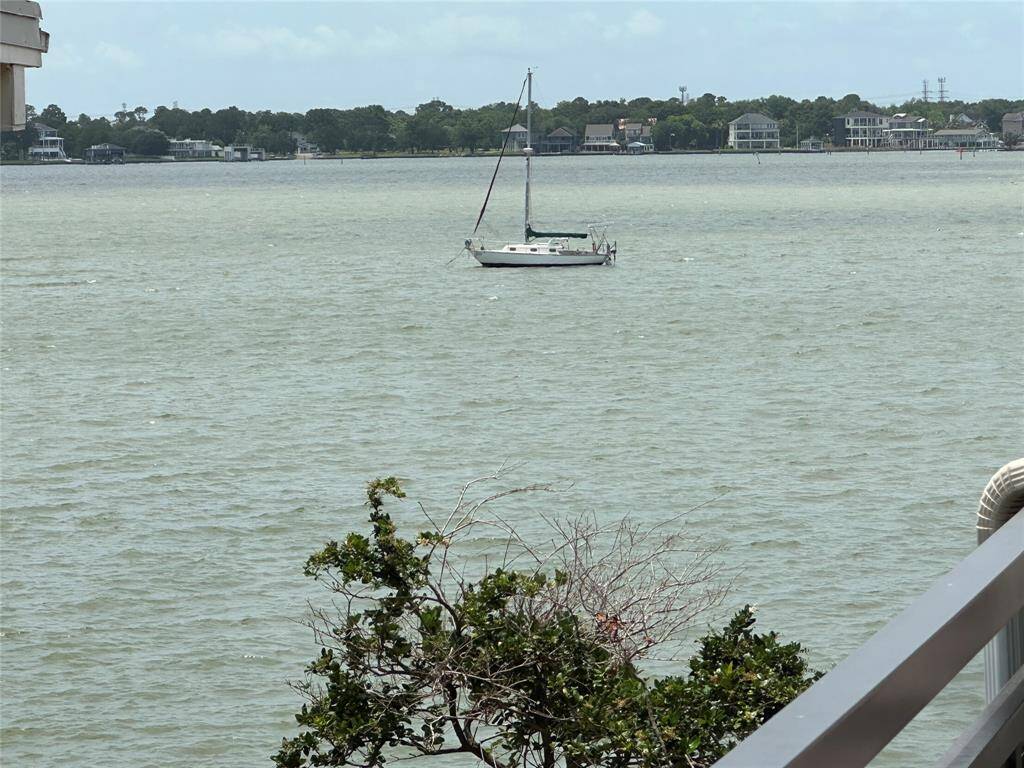 Peekaboo view of lake from living room and first Floor balcony