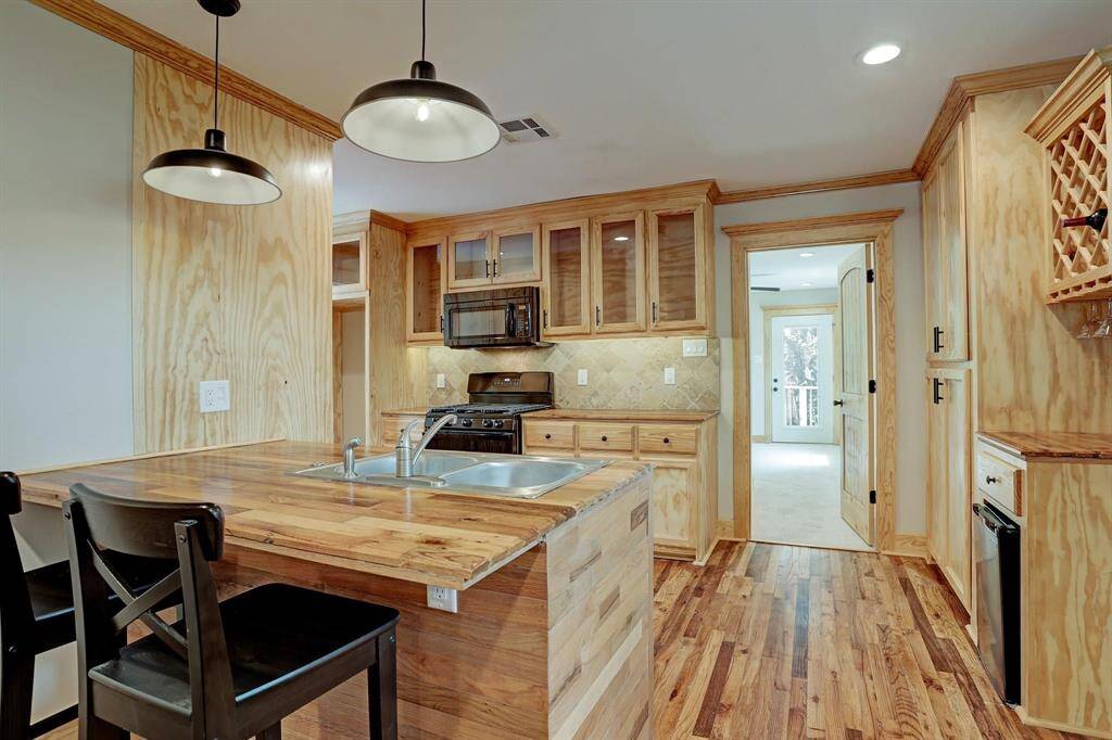 Breakfast Bar