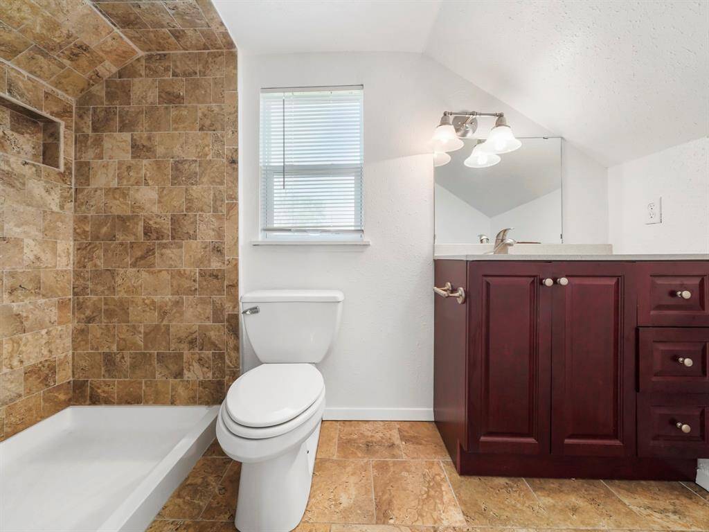 Upstairs bathroom