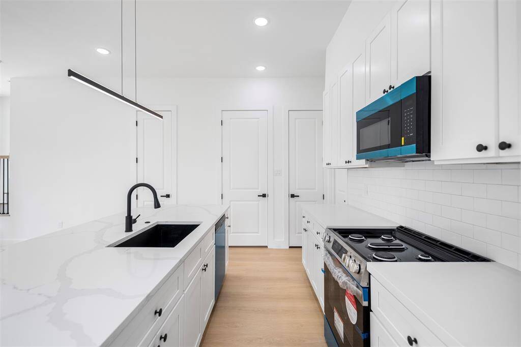 NOT EXACT PROPERTY, SIMILAR BUILD